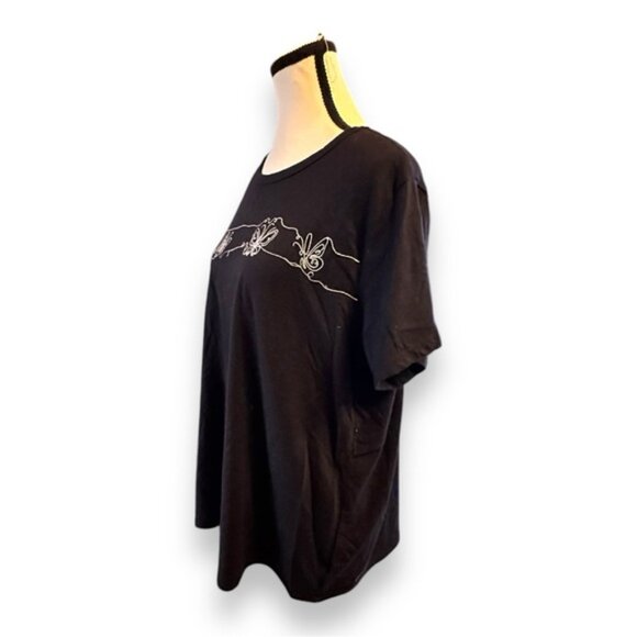 Women’s torrid 1 Black Embroider Butterflies Everyday Signature Jersey Crew Neck - Picture 6 of 10